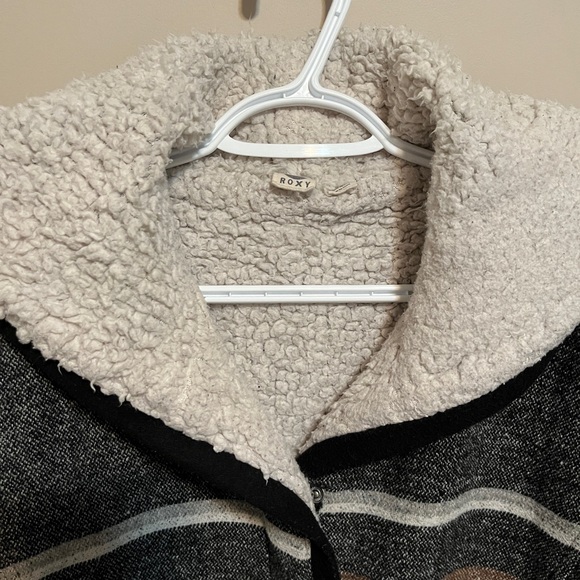 Roxy Sherpa-Lined Jacket, size M - Picture 4 of 13